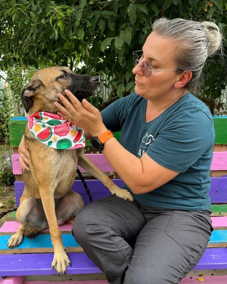 Adopter Asha