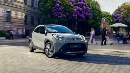 Cette nouvelle Toyota change tout : un petit SUV qui révolutionne l'expérience urbaine