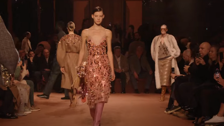 Fendi a 100 ans : le défilé qui a laissé tout le monde sans voix !